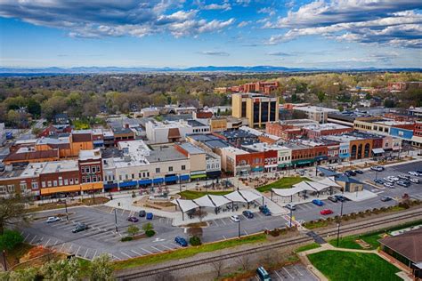 things to do in hickory nc.